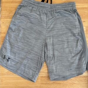 Under Armour Men's Gray Athletic Shorts